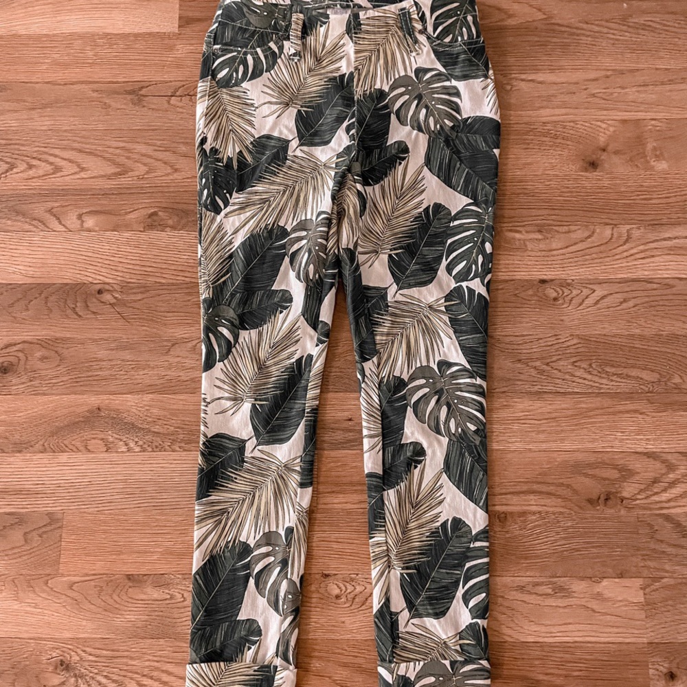 FLORAL PANTS